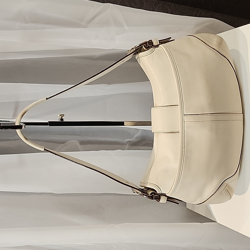 Vintage Coach Soho Flap - Picture 11 of 17